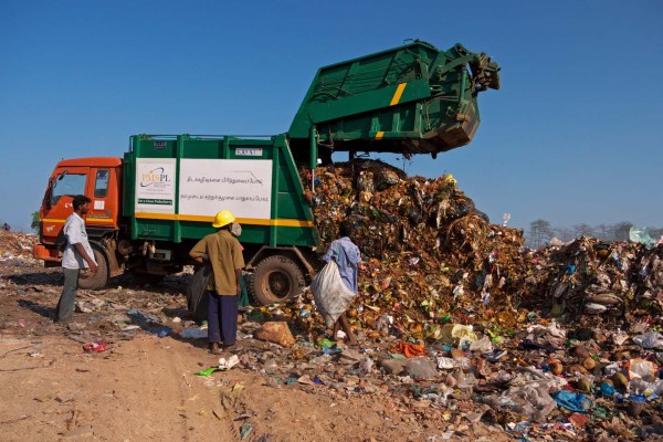 PMSPL's compactor dumping 7 tons of mixed municipal waste in Karuvadaikuppam